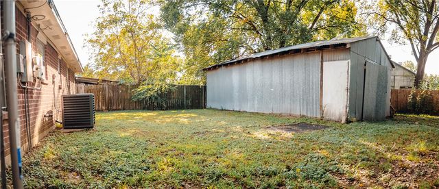 417 East Hill Street, Navasota, TX 77868