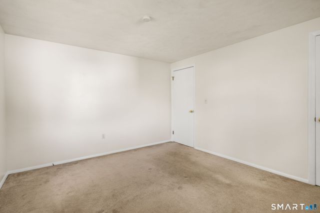6 Roberts Road, Enfield, CT 06082