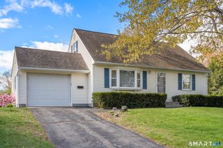 6 Roberts Road, Enfield, CT 06082