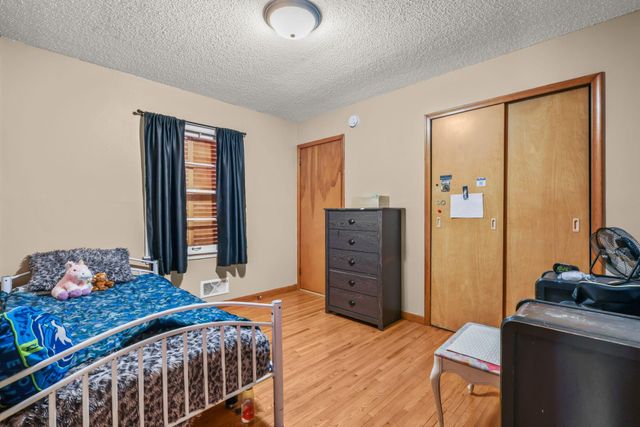 8206 Aldrich Avenue S, Bloomington, MN 55420