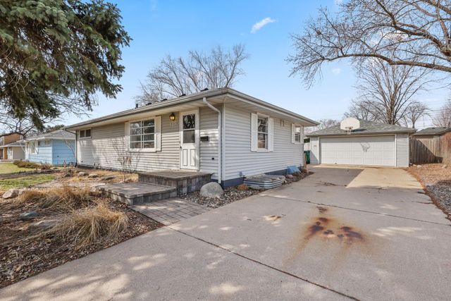 8206 Aldrich Avenue S, Bloomington, MN 55420