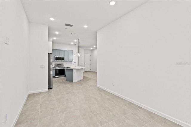 10525 EBB TIDE LANE, Orlando, FL 32821