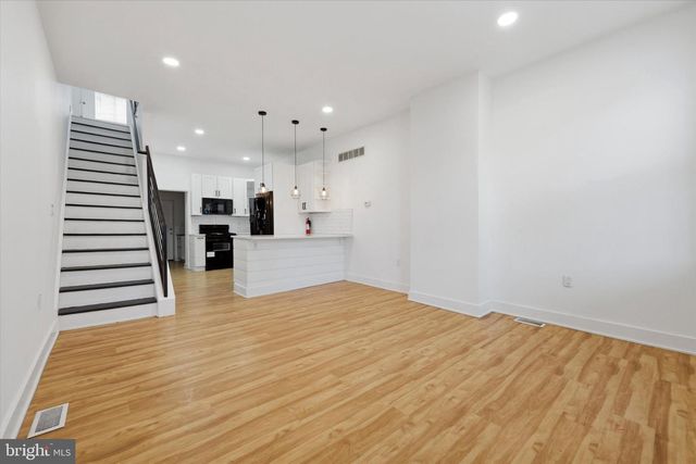 2512 W SERGEANT ST, Philadelphia, PA 19132