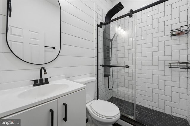 2512 W SERGEANT ST, Philadelphia, PA 19132