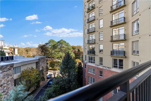 2626 Peachtree NW Road 704, Atlanta, GA 30305