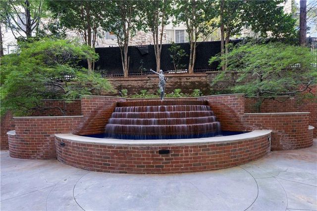 2626 Peachtree NW Road 704, Atlanta, GA 30305