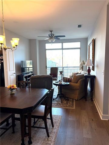 2626 Peachtree NW Road 704, Atlanta, GA 30305