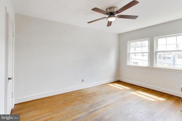 605 21ST ST NE, Washington, DC 20002
