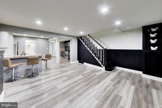 605 21ST ST NE, Washington, DC 20002
