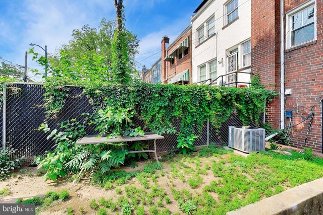 605 21ST ST NE, Washington, DC 20002