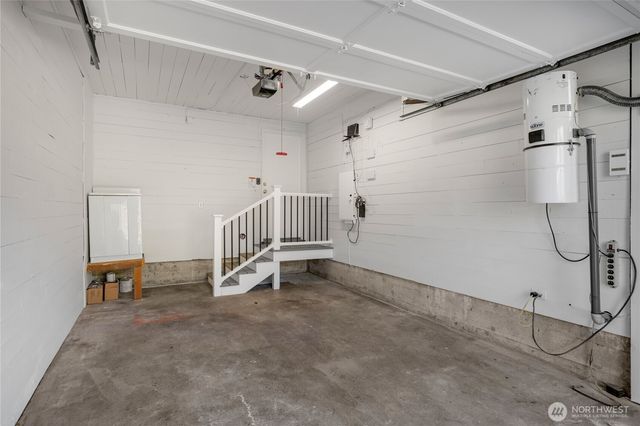 2415 W McGraw Street, Seattle, WA 98199