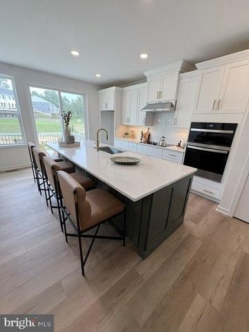 112 CAMRYN CT, Downingtown, PA 19335