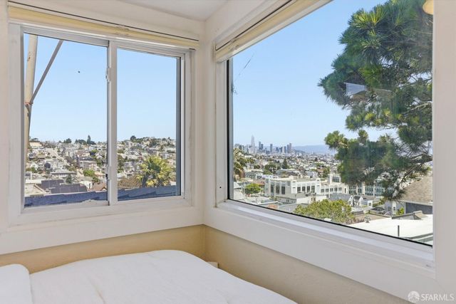 4231 26th Street A, San Francisco, CA 94131