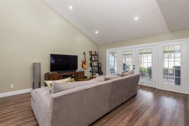 14503 THORNFIELD COURT, Tampa, FL 33624