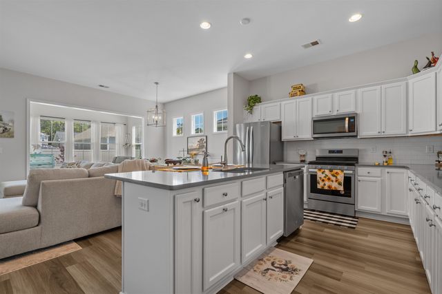 8088 Brogdon Dr, Myrtle Beach, SC 29579