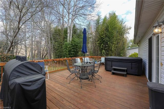 6457 Reidsville Road, Belews Creek, NC 27009