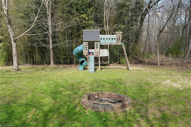 6457 Reidsville Road, Belews Creek, NC 27009