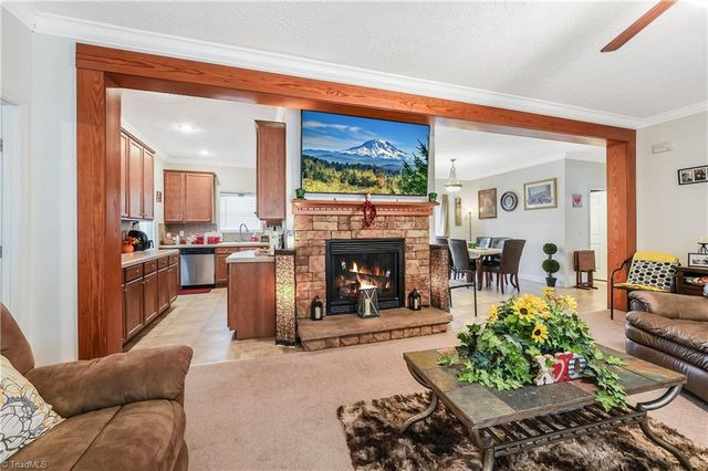 6457 Reidsville Road, Belews Creek, NC 27009