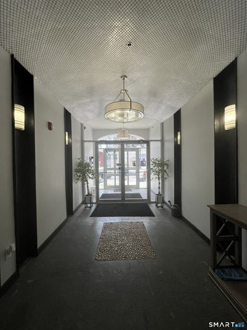 881 Lafayette Boulevard 1A, Bridgeport, CT 06604