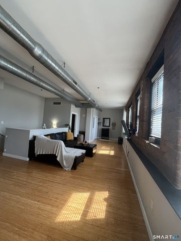881 Lafayette Boulevard 1A, Bridgeport, CT 06604