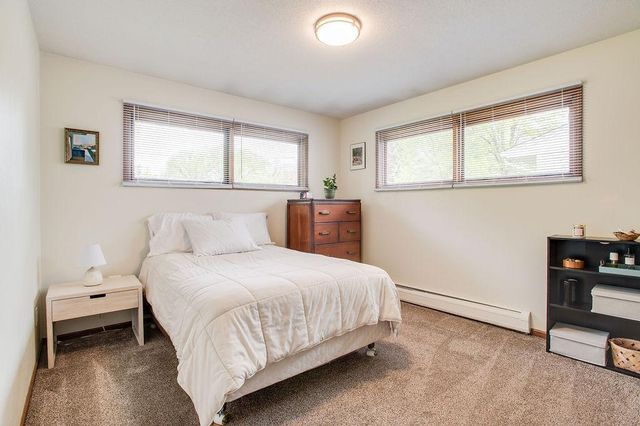1821 16th Street S, Moorhead, MN 56560
