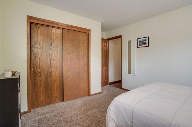 1821 16th Street S, Moorhead, MN 56560