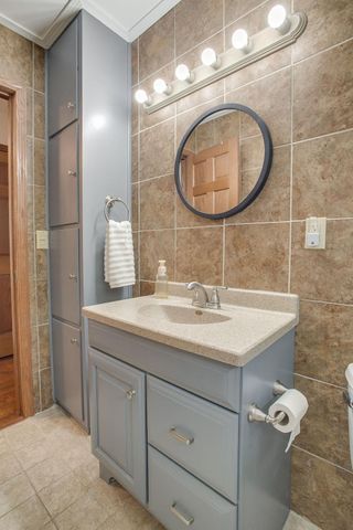 1821 16th Street S, Moorhead, MN 56560