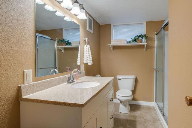 1821 16th Street S, Moorhead, MN 56560