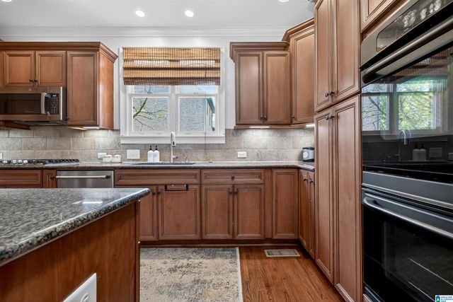 4304 PAXTON WAY, Vestavia Hills, AL 35242