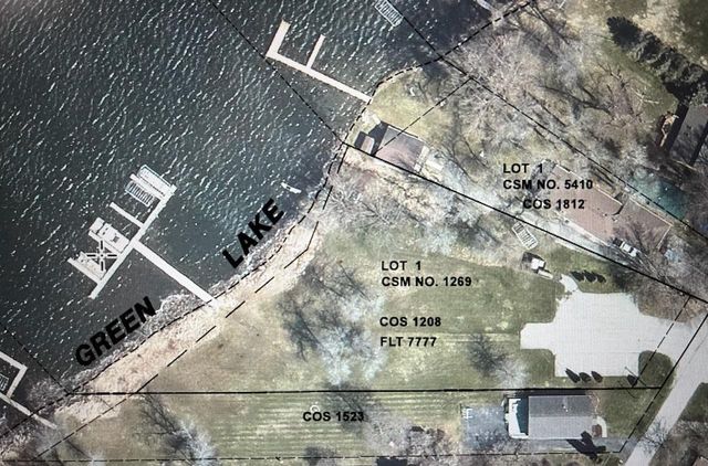 413 Strauss unit 14 Avenue, Green Lake, WI 54941