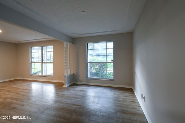 2807 PACES FERRY Road S, Orange Park, FL 32073