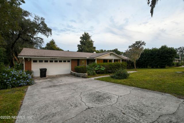 2807 PACES FERRY Road S, Orange Park, FL 32073