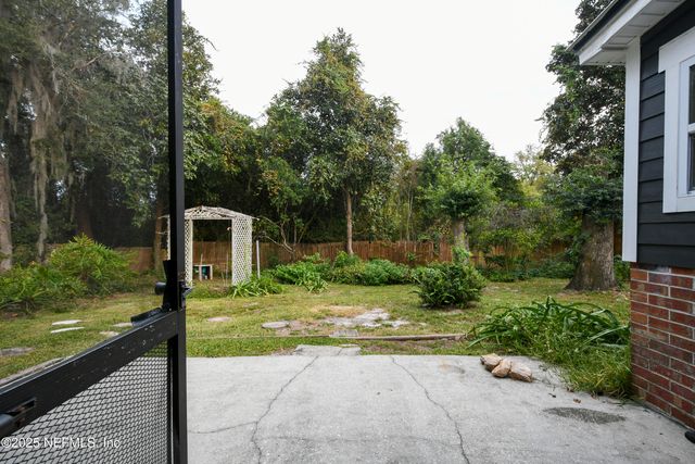 2807 PACES FERRY Road S, Orange Park, FL 32073