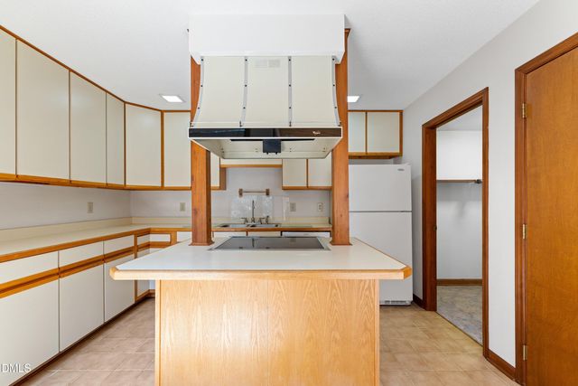 2012 Raccoon Run, Clayton, NC 27527