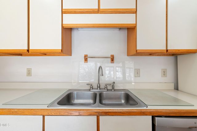 2012 Raccoon Run, Clayton, NC 27527