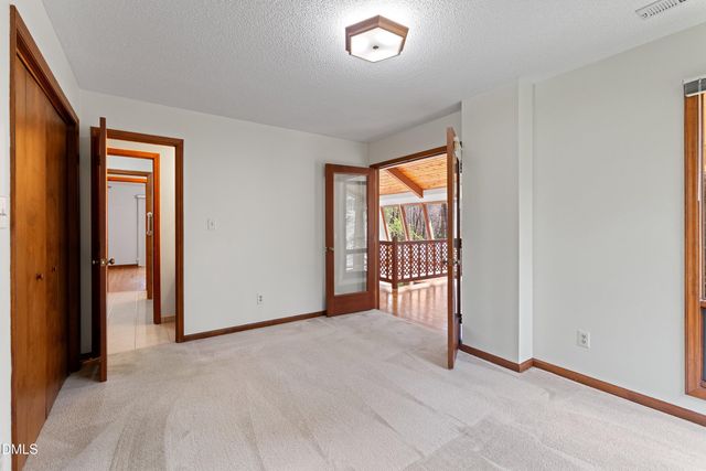 2012 Raccoon Run, Clayton, NC 27527