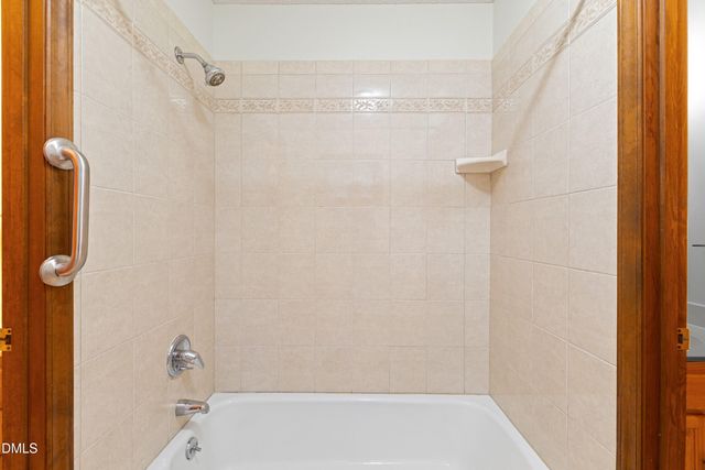 2012 Raccoon Run, Clayton, NC 27527