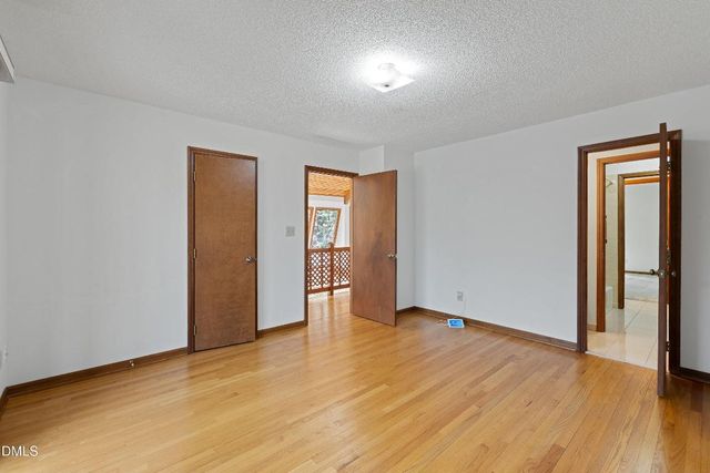 2012 Raccoon Run, Clayton, NC 27527