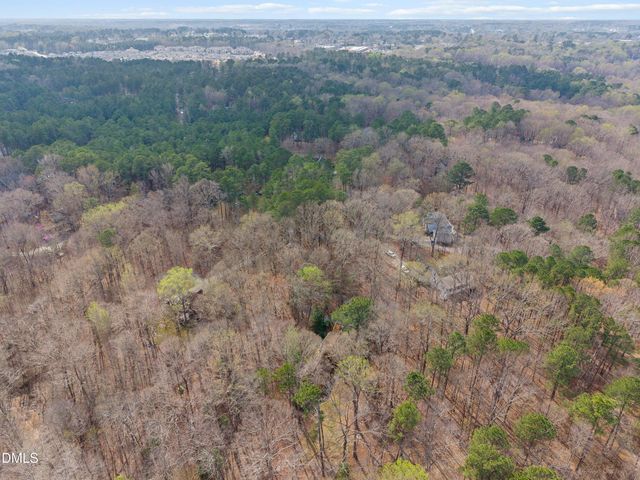 2012 Raccoon Run, Clayton, NC 27527