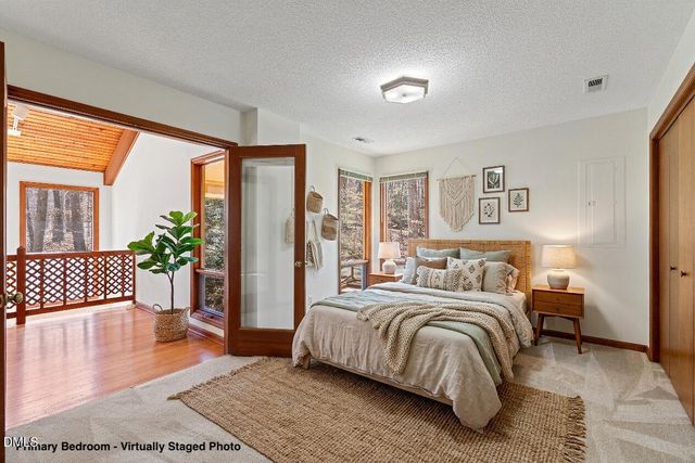 2012 Raccoon Run, Clayton, NC 27527