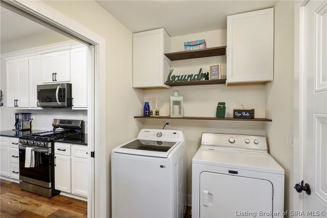 7704 Linwood Circle, Charlestown, IN 47111