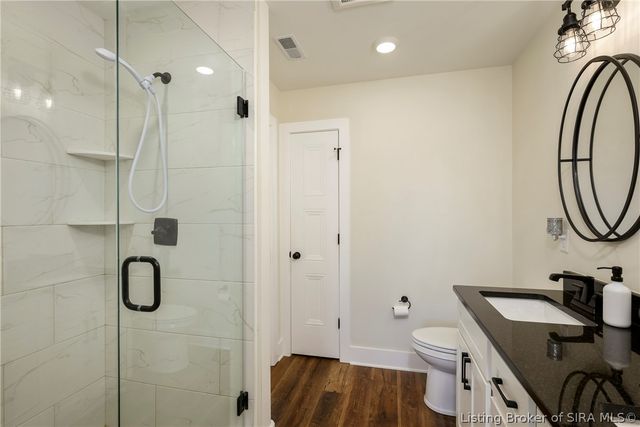7704 Linwood Circle, Charlestown, IN 47111