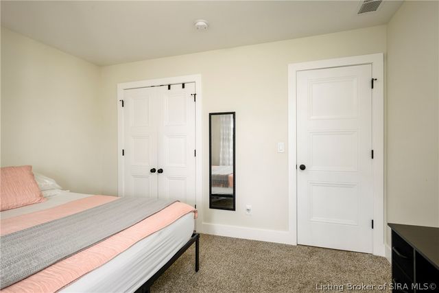 7704 Linwood Circle, Charlestown, IN 47111