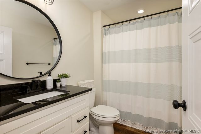 7704 Linwood Circle, Charlestown, IN 47111