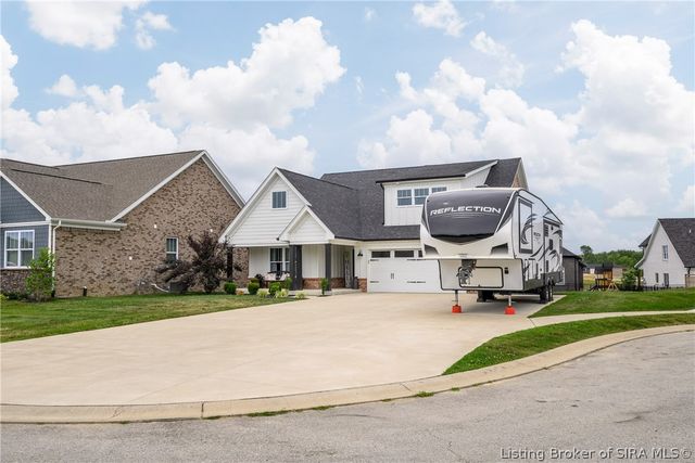 7704 Linwood Circle, Charlestown, IN 47111
