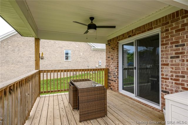 7704 Linwood Circle, Charlestown, IN 47111