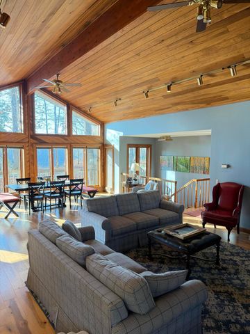 893 Lily Creek Lane, Jamestown, KY 42629