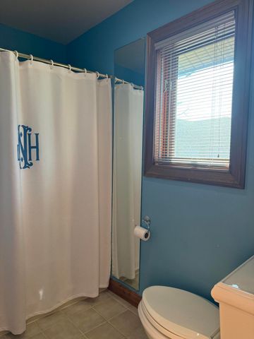 893 Lily Creek Lane, Jamestown, KY 42629