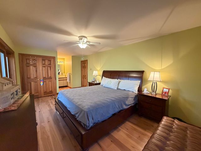 893 Lily Creek Lane, Jamestown, KY 42629