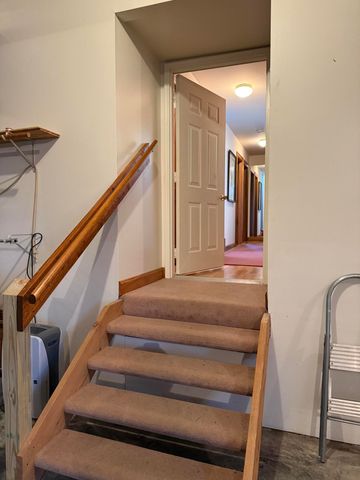 893 Lily Creek Lane, Jamestown, KY 42629